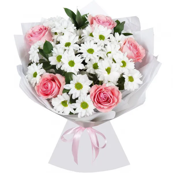 Букет из роз и ромашковых хризантем Свежий фокус
