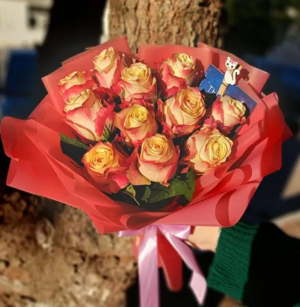 Букет из оранжевых роз Вспышка солнечного света