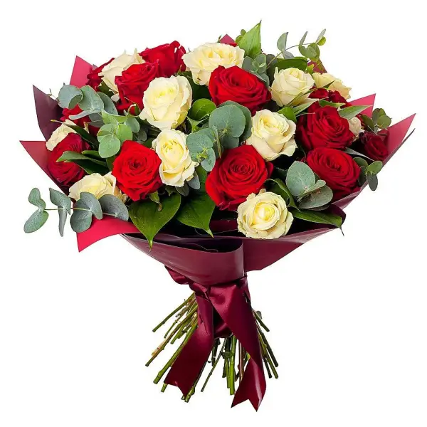 Букет из красных и белых роз Прекрасная дама