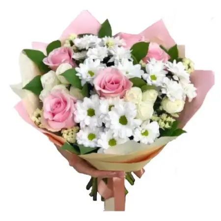 Букет из розовых роз и хризантем Очаровательный