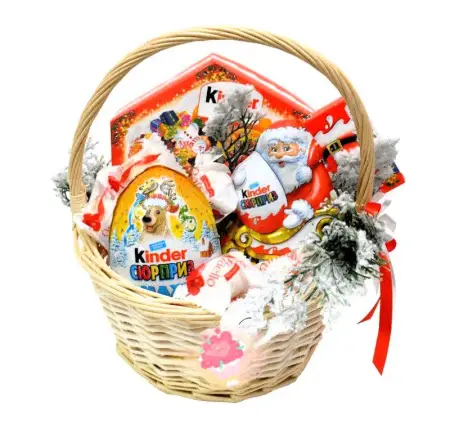 Подарочная корзина со сладостями Новогодняя радость