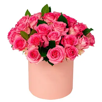 Шляпная коробка из розовых роз Прелесть