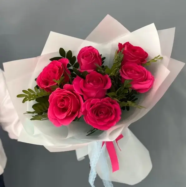 Малиновый акцент